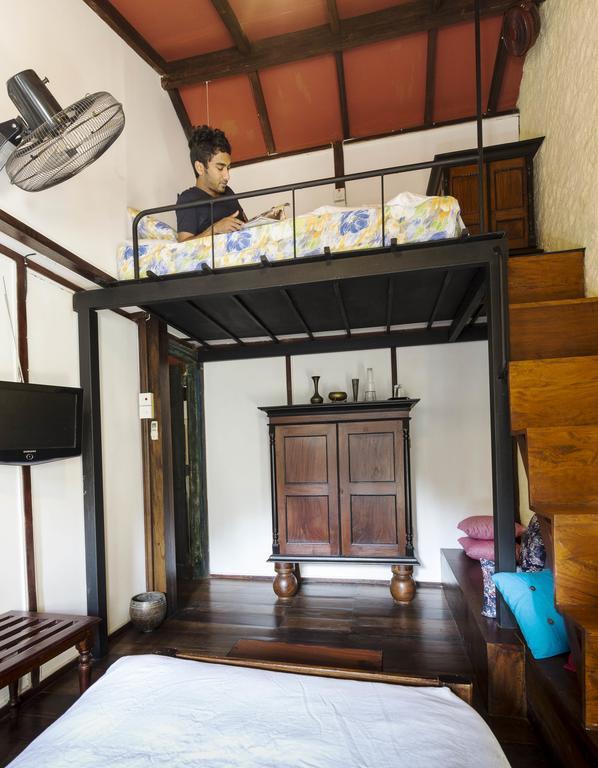 Bed and Breakfast Bangalawa Nawala Exterior foto